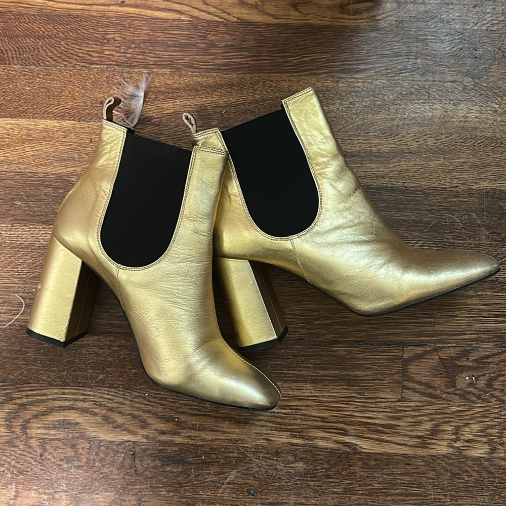 Gold heeled top shop booties
